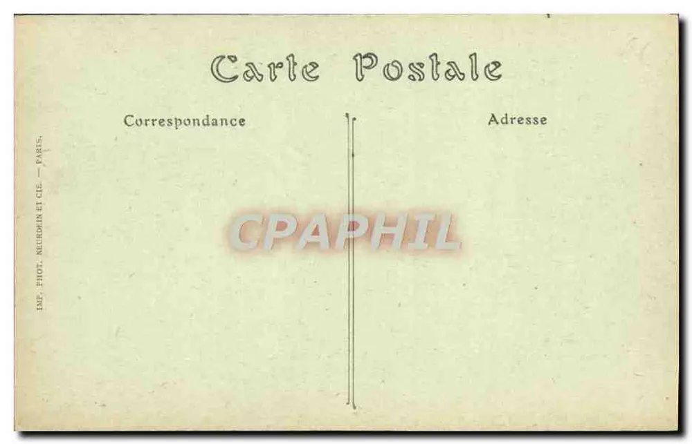 Lisieux — Manor de la Salamandra — ND. Fot. - Reverso