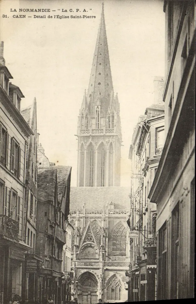 Caen — Detalhe da Igreja de São Pedro — A Bilhete postal antigo - Frente