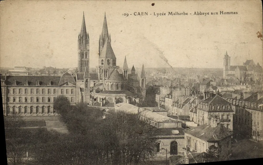 Caen - Lycée Malherbe - Abbaye aux Hommes - Frente