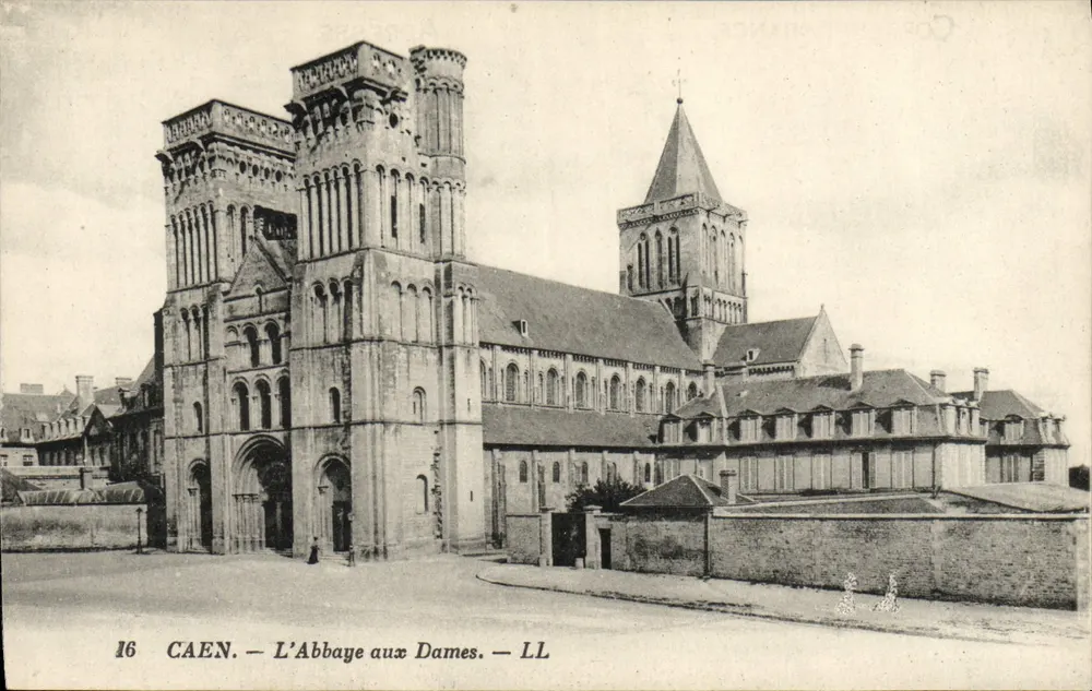 Caen — A Abadia das Damas — LL - Frente
