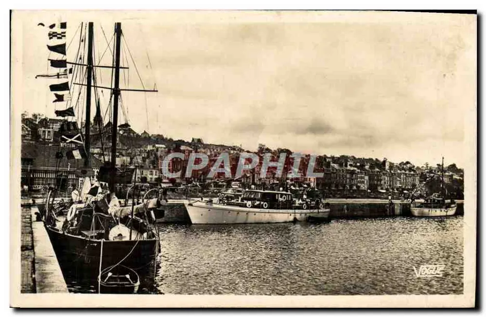 Yacht Hafen — Trouville-sur-Mer — Ausgabe Vogue - Vorderseite