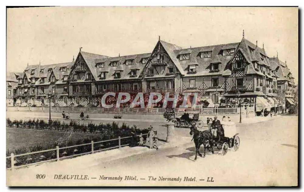 Deauville — Normandy Hôtel — LL - Frente
