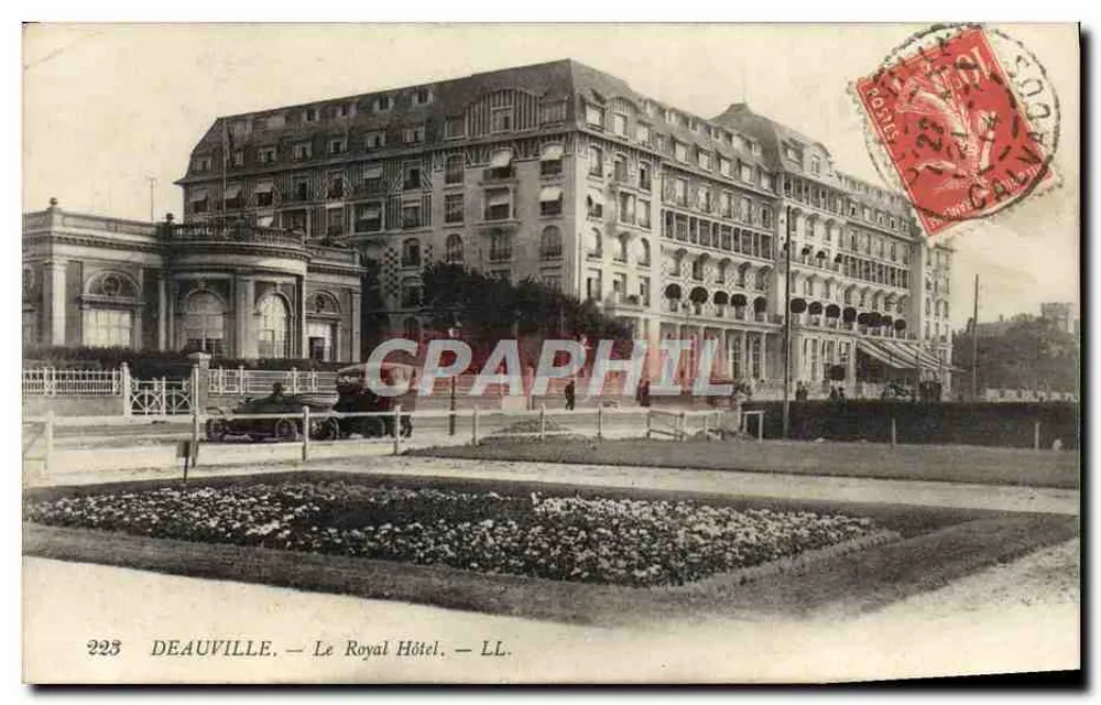 Deauville — O Hotel Royal — LL. n°223 - Frente