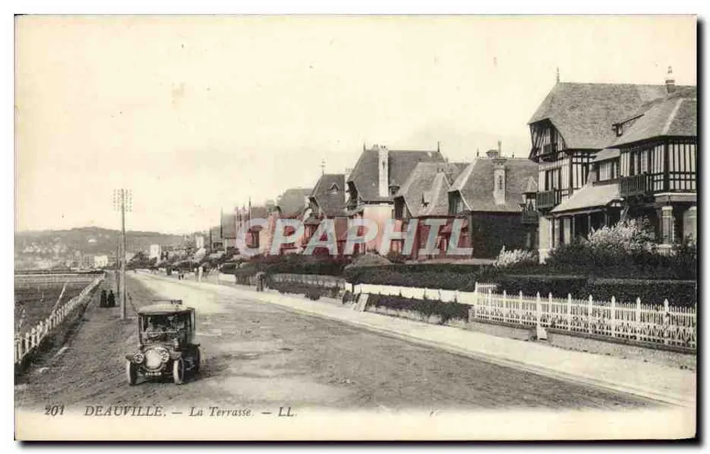 Deauville — A Terrasse — LL. - Frente