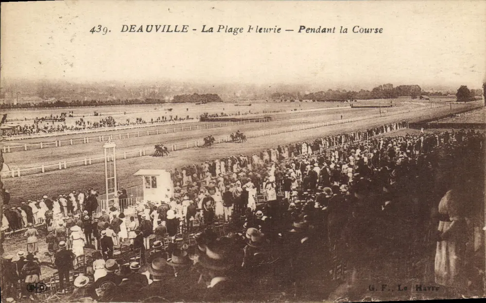 Deauville - Der blühende Strand — Während des Rennens — G.F. Le Havre - Vorderseite