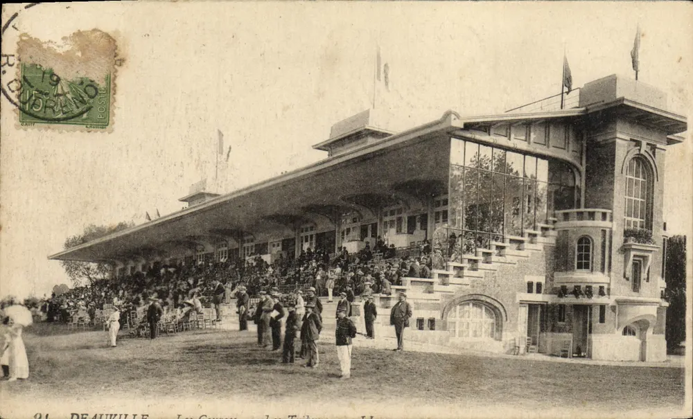 Deauville — O Grande Estádio e as Tribunas — Editor desconhecido, n° 21 - Frente