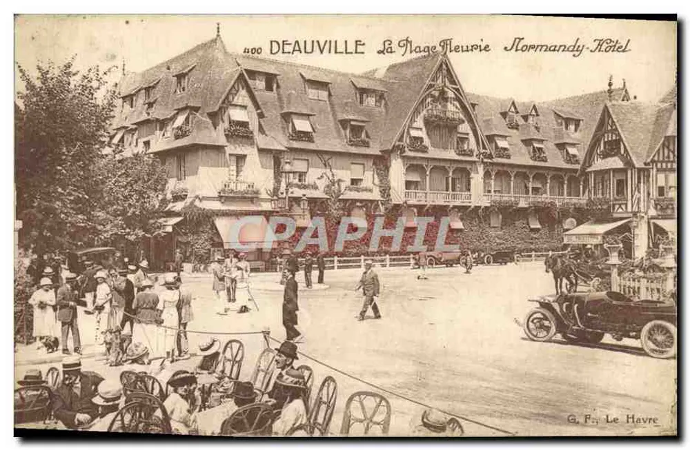 Deauville — A Praia das Flores, Hotel Normandy-Hôtel — G. F., Le Havre - Frente