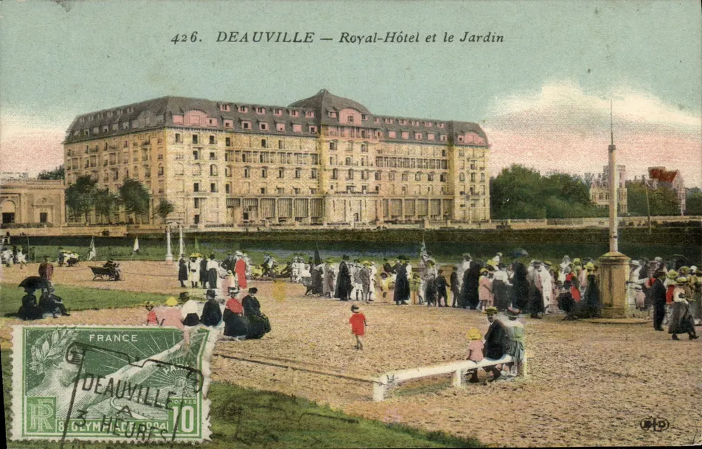 Deauville — Royal-Hôtel und der Garten — Verleger G. Olympio, Nr. 426 - Vorderseite