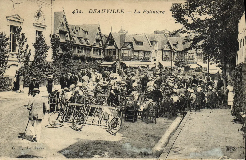 Deauville — La Potinière — G. F., Le Havre, n°432 - Frente