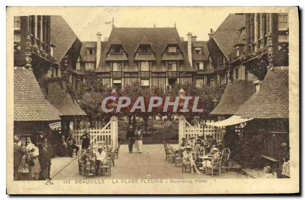 Deauville - La Place Fleurie — Normandy Hotel, éditeur imprimeur non visible, n° 142 - Recto