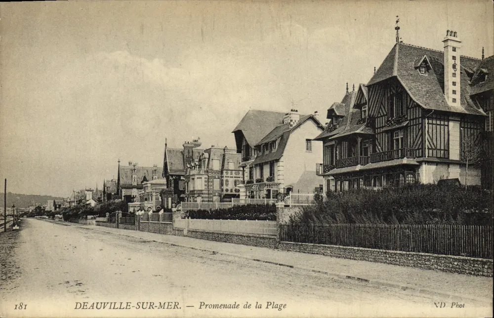 Deauville-sur-Mer — Promenade de la Plage — ND Phot - Vorderseite