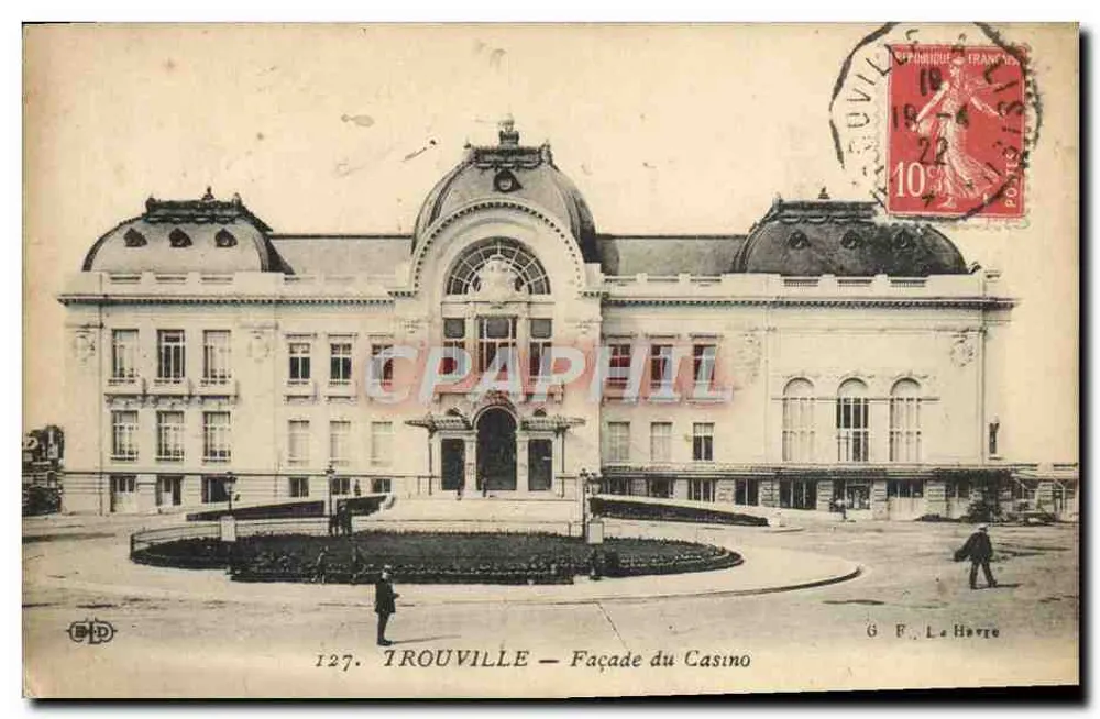 Trouville — Fachada do Casino — G. F. Le Havre, n°127 - Frente