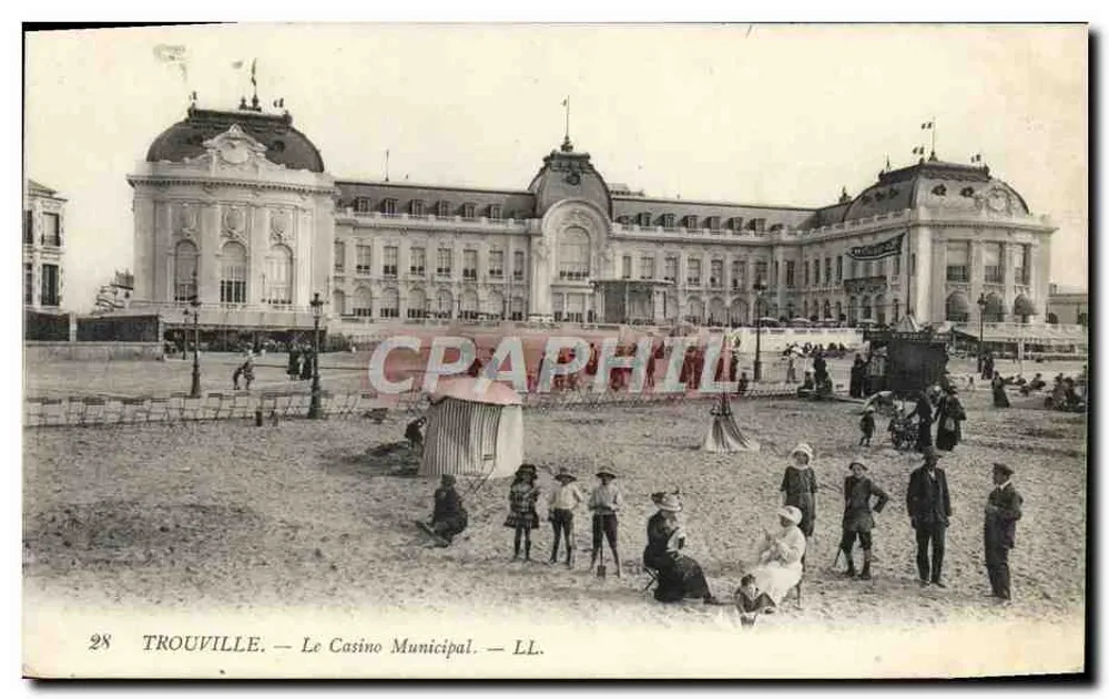 Trouville — Le Casino Municipal — LL. - Recto