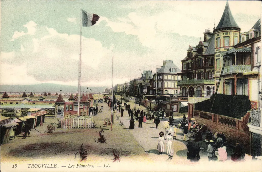 Trouville — Les Planches — LL. - Frente