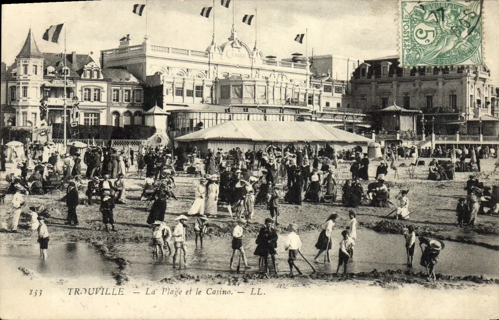Trouville — Der Strand und das Casino — LL. — Nr. 133 - Vorderseite