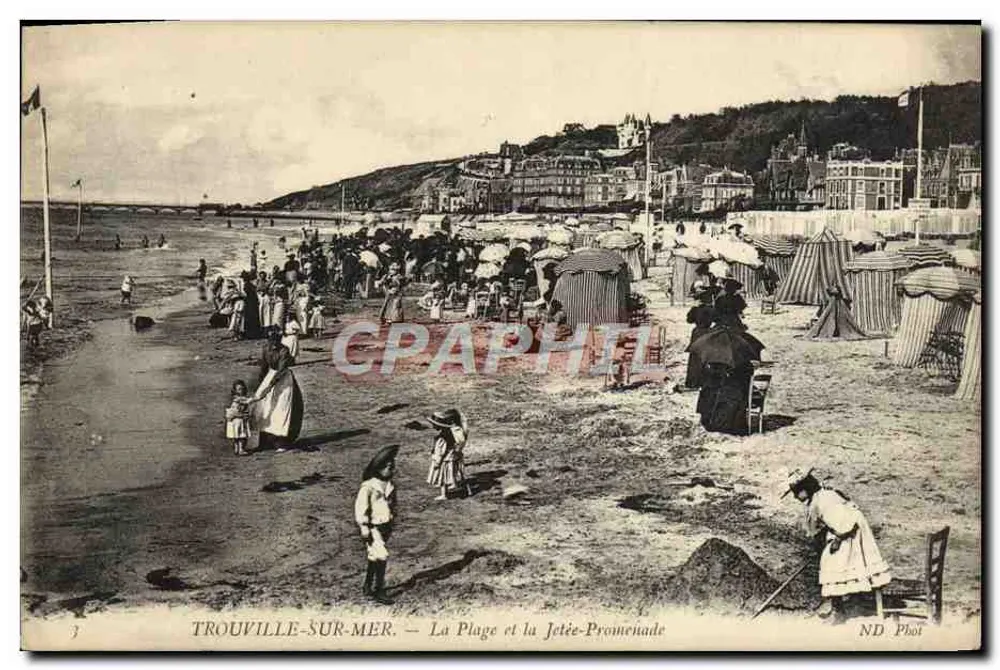 TROUVILLE-SUR-MER — Der Strand und die Promenadenbrücke — ND Phot - Vorderseite