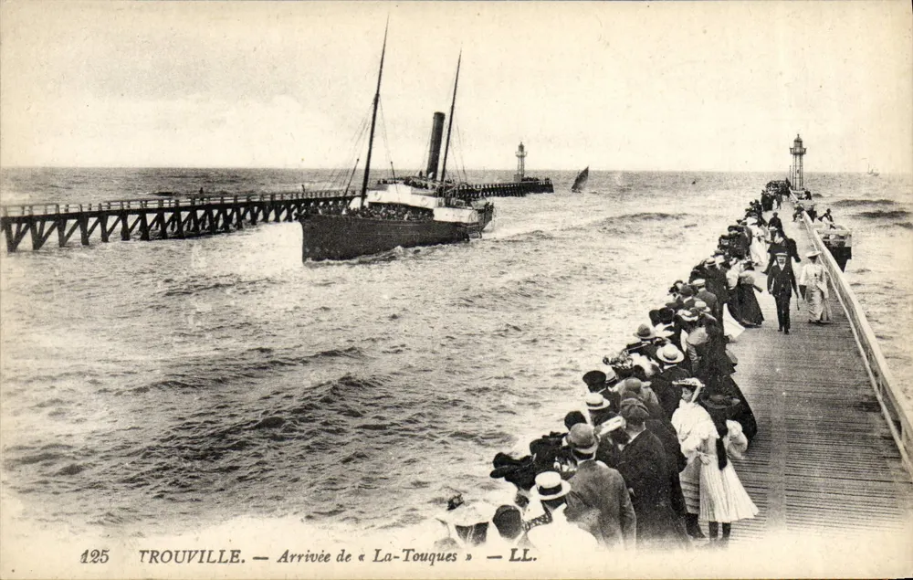 Trouville — Arrivo di « La-Touques » — LL. n°125 - Recto