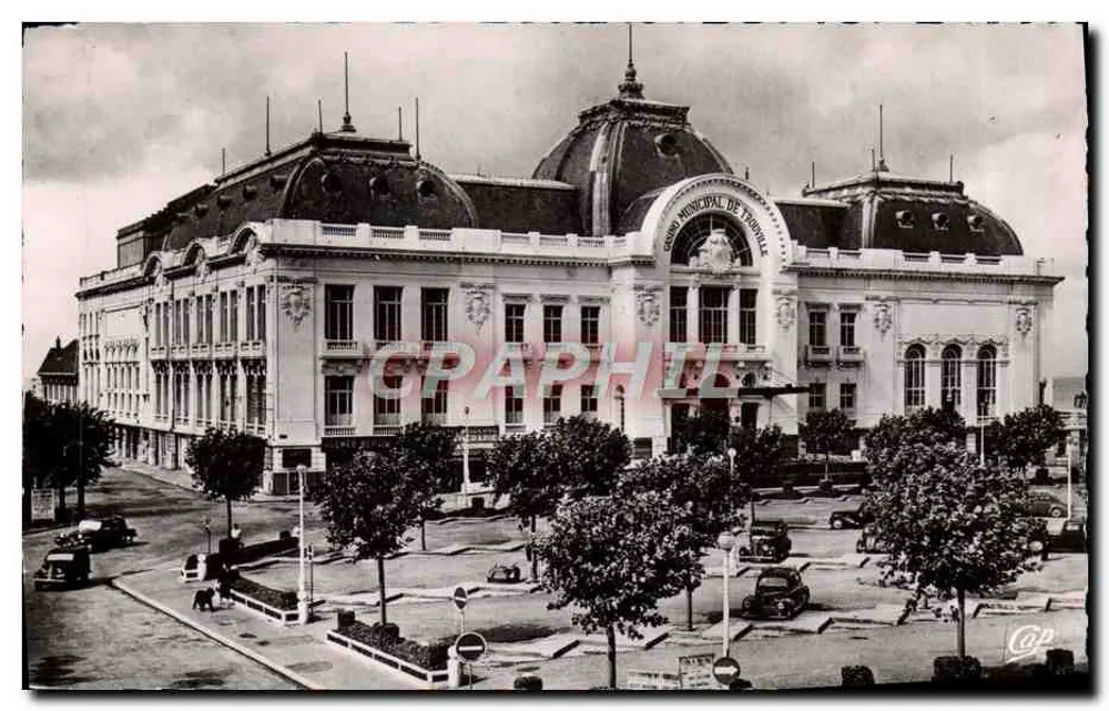 Grand Municipal de Tournai — editor Réal-Photo, Paris - Frente