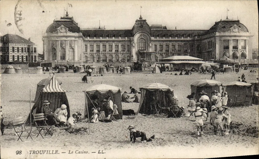 Trouville — O Casino — LL. — n°98 - Frente