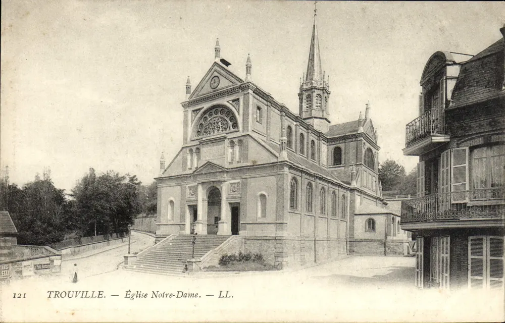 Trouville — Iglesia de Notre-Dame — LL. n° 121 - Anverso