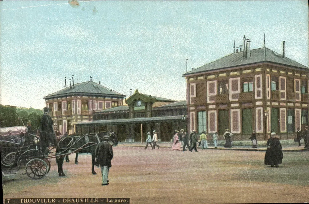 Trouville-Deauville — La gare — éditeur anonyme, n° 7 - Recto