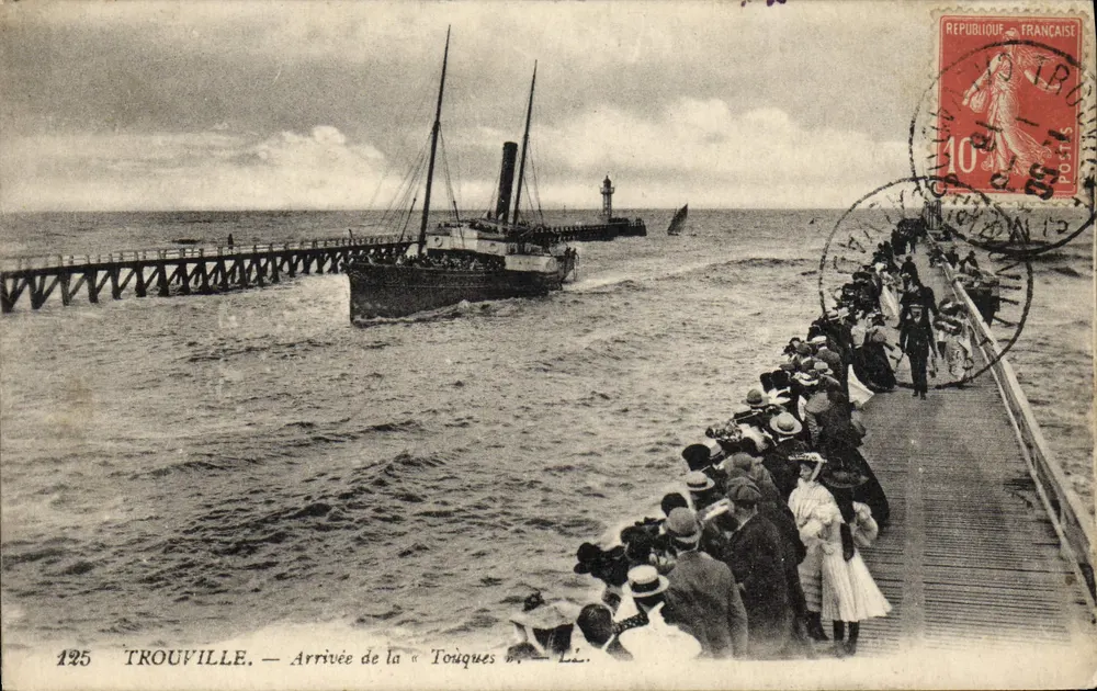 Trouville — Chegada da « Toi ques » — Editor: L.L. n°125 - Frente