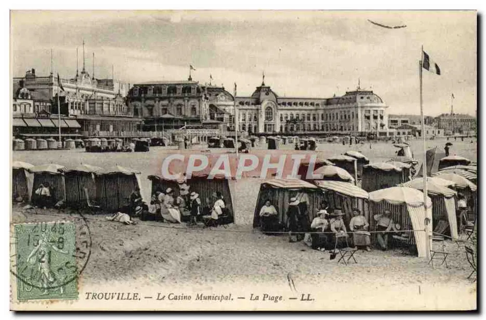 Trouville — Das Municipale Casino — Der Strand — LL. - Vorderseite