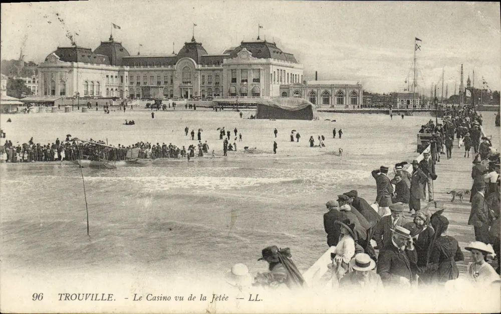 Trouville - Le Casino vu de la Jetée — LL. n° 96 - Vorderseite