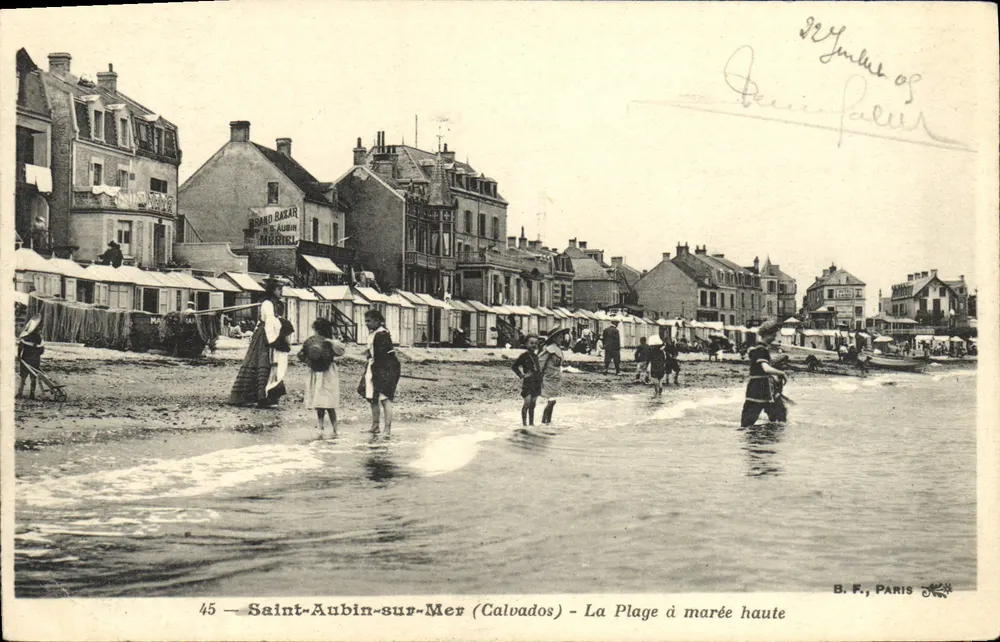 Saint-Aubin-sur-Mer (Calvados) — A Praia com Maré Alta — B.F., Paris - Frente