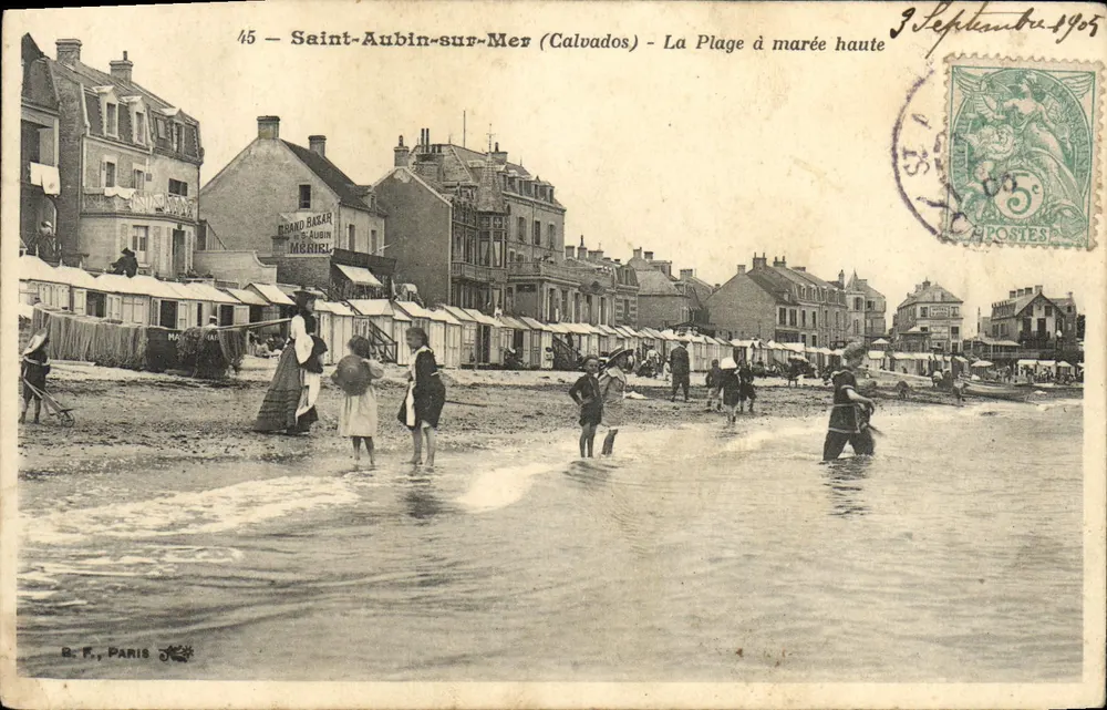 Saint-Aubin-sur-Mer (Calvados) — A Praia com maré alta — R. F., Paris, n°45 - Frente