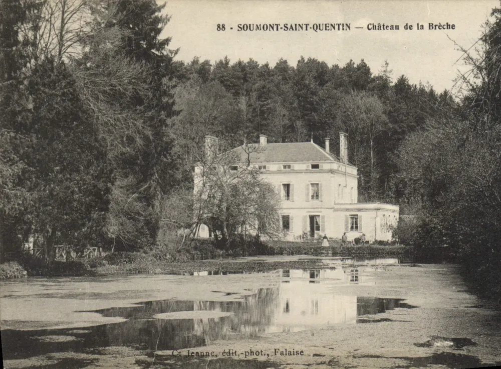 Soumont-Saint-Quentin — Castelo da Breche — C. Jeanne, editora, fot., Falaise - Frente