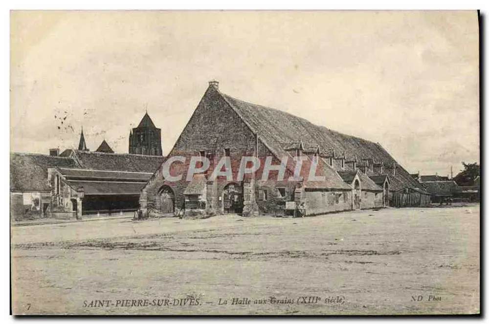 Saint-Pierre-sur-Dives — Die Getreidespeicherhalle (12. Jahrhundert) — ND Phot - Vorderseite