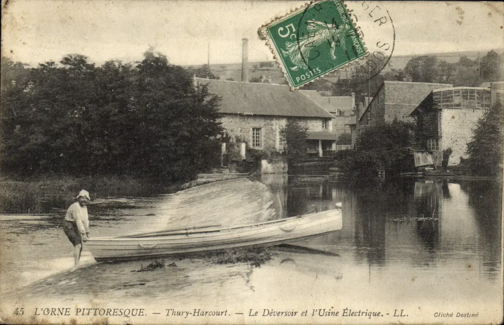 L'Orne pittoresque — Thury-Harcourt — Le Déversoir et l'Usine Électrique — LL. — N°45 - Anverso