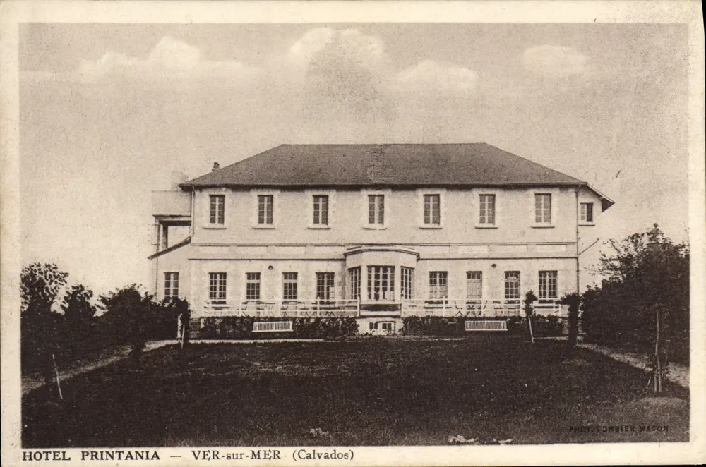 Hôtel Printania — Ver-sur-Mer (Calvados) — Phot. Combier Macon - Front