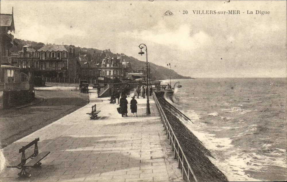 Villers-sur-Mer — A Dique — editor Almanach des Arts Pittoresques, Strasbourg - Frente