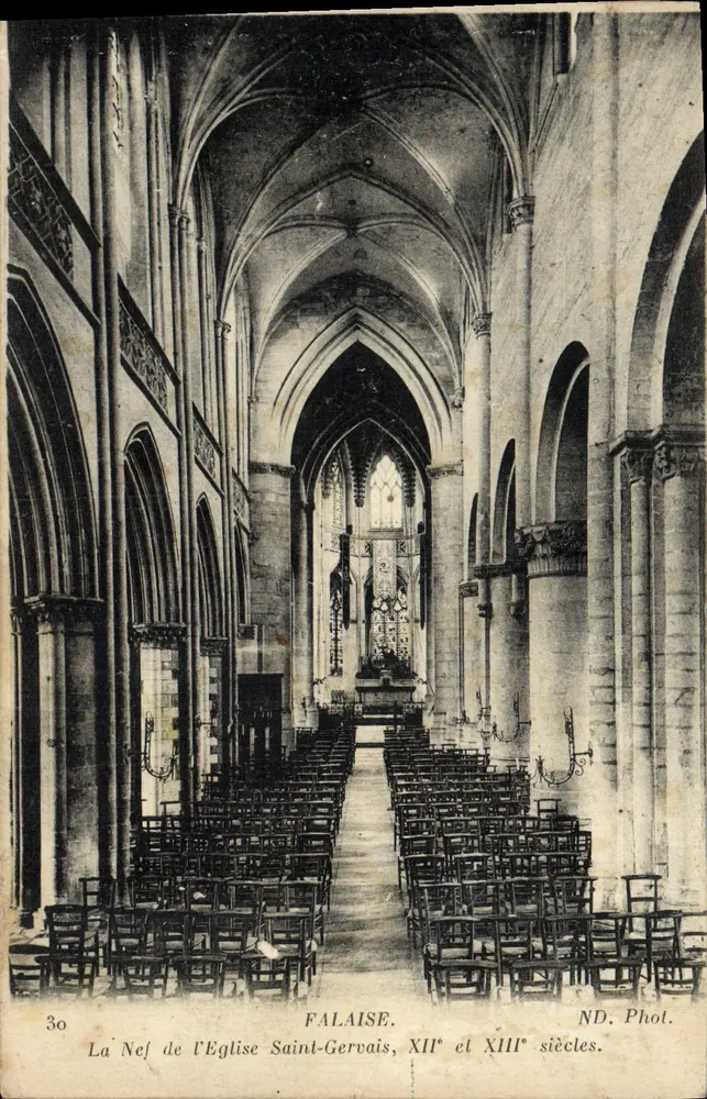 Die Kirche Saint-Gervais, Falaise — XII. und XIII. Jahrhundert — ND. Phot. - Vorderseite