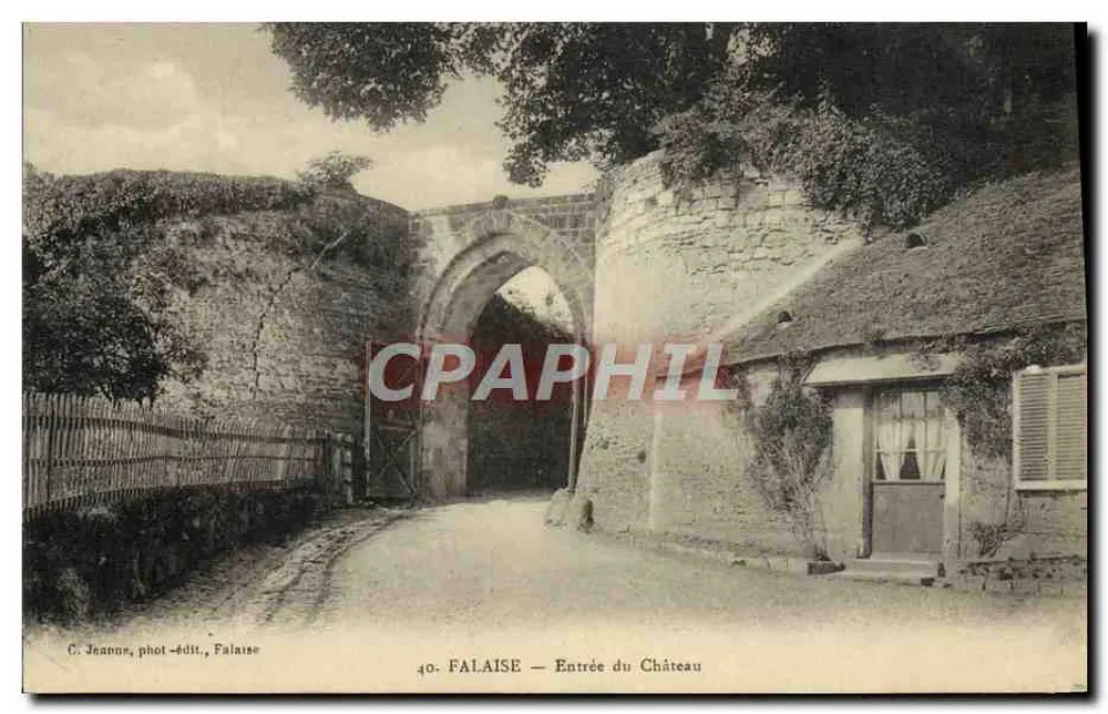 FALAISE — Entrada do Castelo — C. Jeanne, fotografia-editora, Falaise, n°40 - Frente