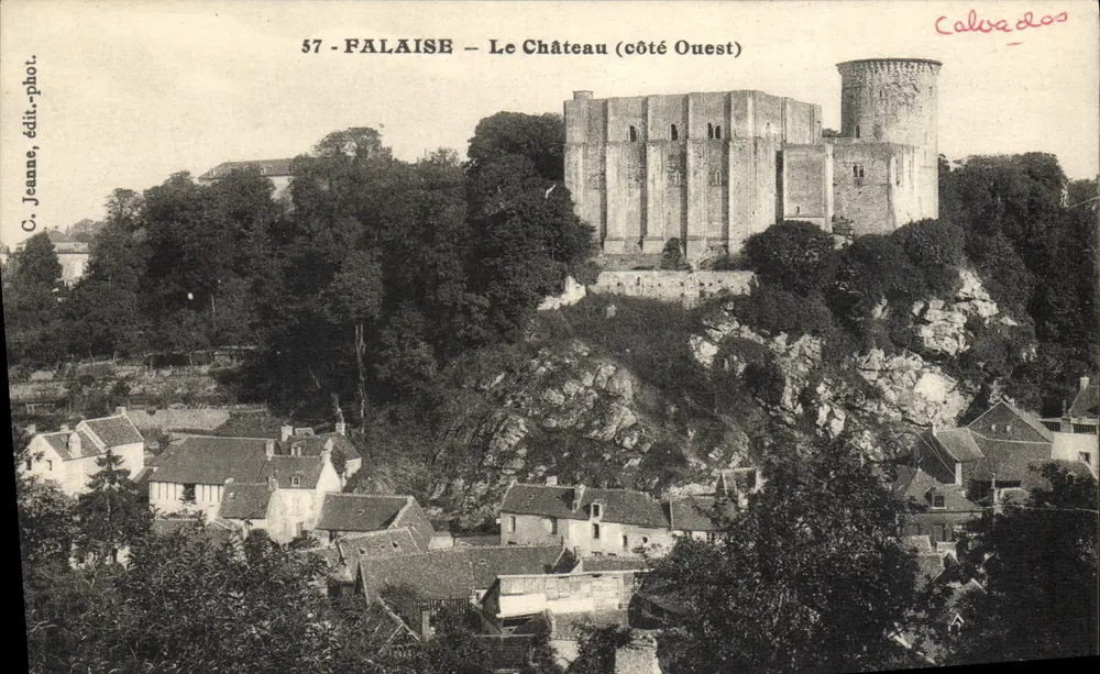 Falaise — O Castelo (lado Oeste) — C. Jeanne, fot. e edit. - Frente