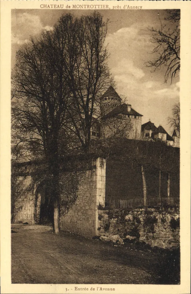 Château de Montrottier, nahe Annecy — Eingang der Avenue — Ausgabe der Académie Florimontane - Vorderseite