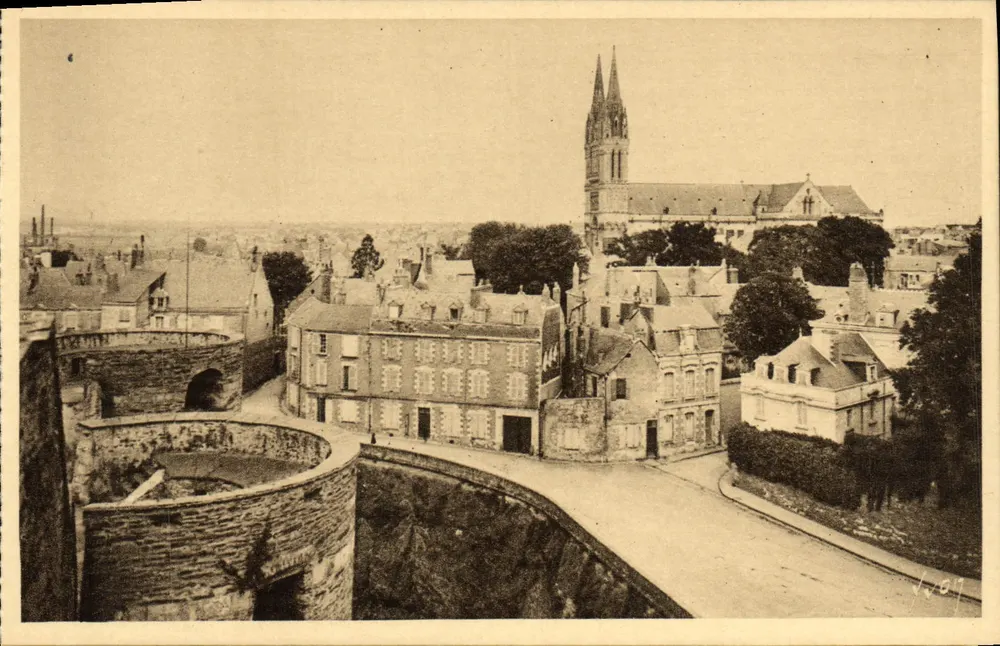 Angers (Maine-et-Loire) — Vista geral tirada do Castelo — Edições de Arte 'AVON' Paris - Frente