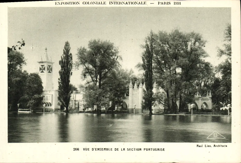 Internationale Kolonialausstellung — Paris 1931 — Übersicht der portugiesischen Abteilung — Raul Lino, Architekt - Vorderseite