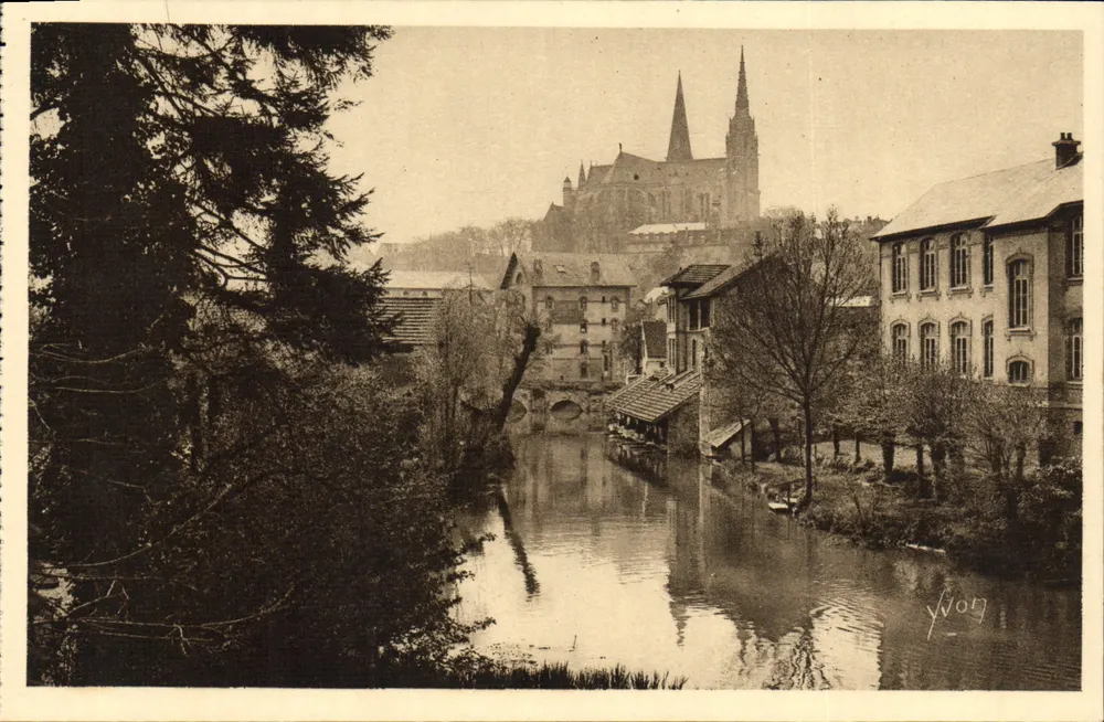 Chartres (Eure-et-Loir) — A Eure e a Catedral — Les Éditions d'Art YVC, Paris - Frente