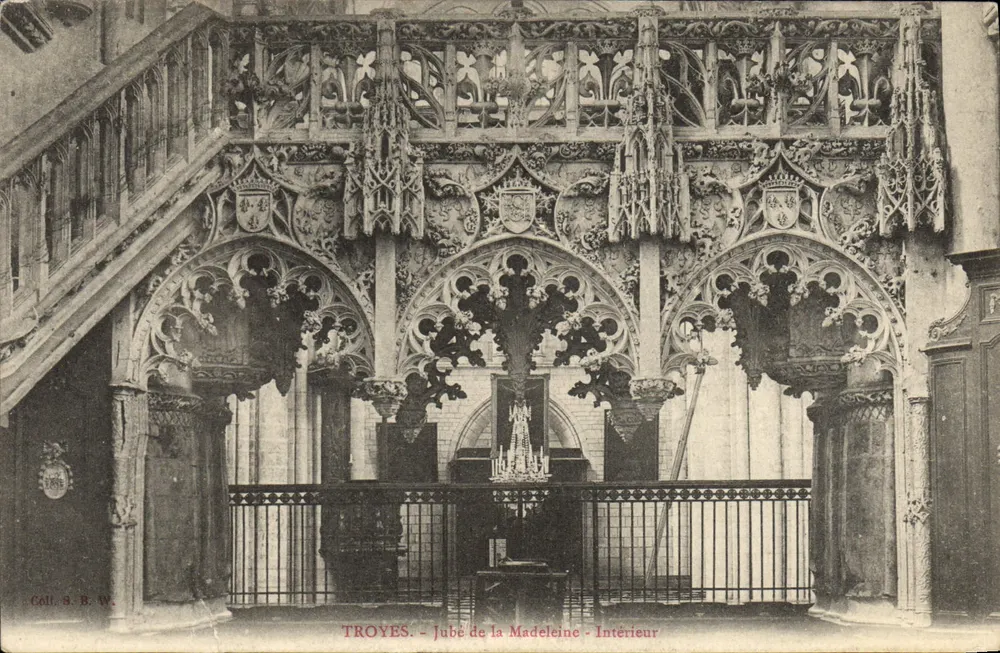 Troyes — Jubé de la Madeleine — Intérieur - Frente