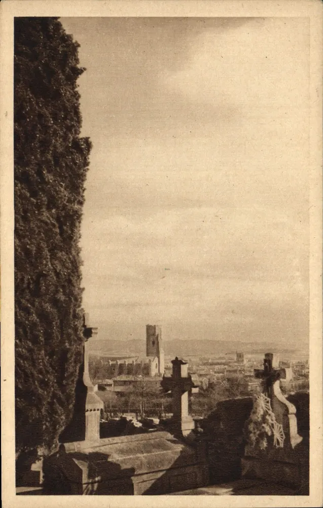 Carcassonne (Aude) — Kirche Saint-Vincent vom Friedhof aus gesehen — Édit. Dermont-Ferrand - Vorderseite