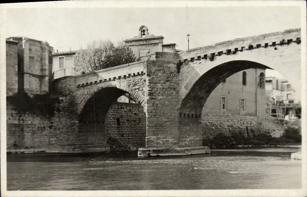 Carcassonne (Aude) — O Velho Ponte — Éditi. Artistiques e Publihalières, Paris - Frente