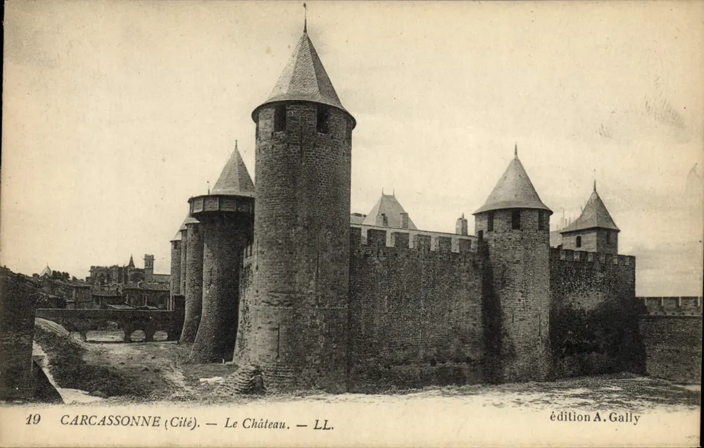 Carcassonne (Cidade) — O Castelo — edição A. Gally - Frente