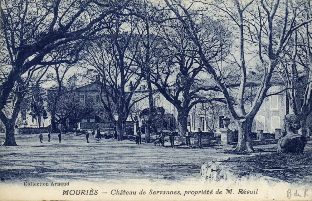 MOURIÈS — Schloss Servannes, Eigentum von Herrn Révoil - Vorderseite