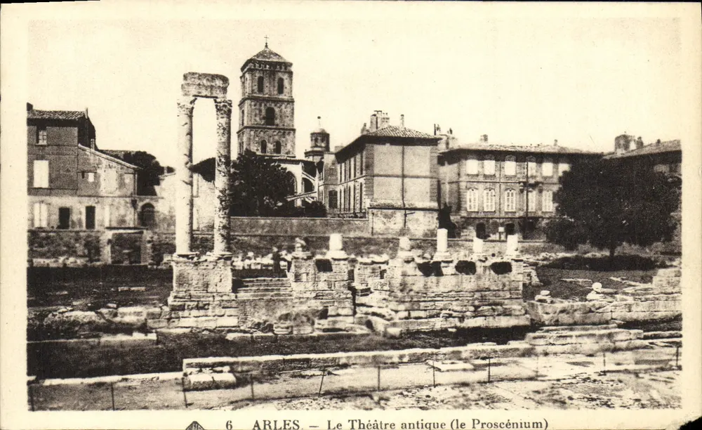 Arles — O Teatro Antigo (o Proscênio) — Photomécanique des Arts, Strasbourg - Frente