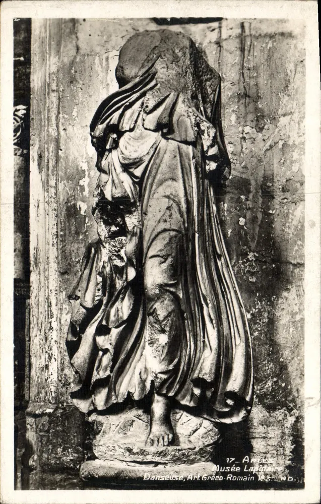 Dançarina — Arte Grécia-Roma — Museu Lapidário, Arles - Frente