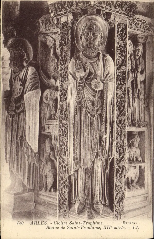 Arles - Claustro de São Trofiméu - Estátua de São Trofiméu, XII século - Select - LL - Frente